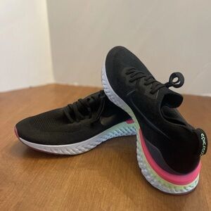 Nike Men’s Epic Flyknit React 2 Black Sneakers 15M